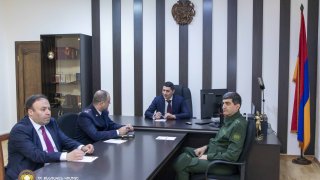 ՀՀ քննչական կոմիտեի զինվորական քննչական գլխավոր վարչության 6-րդ կայազորային քննչական բաժինը հիմնանորոգված վարչական շենք ունի․ բացման արարողությանը մասնակցել է ՀՀ քննչական կոմիտեի նախագահը (տեսանյութ, լուսանկարներ)